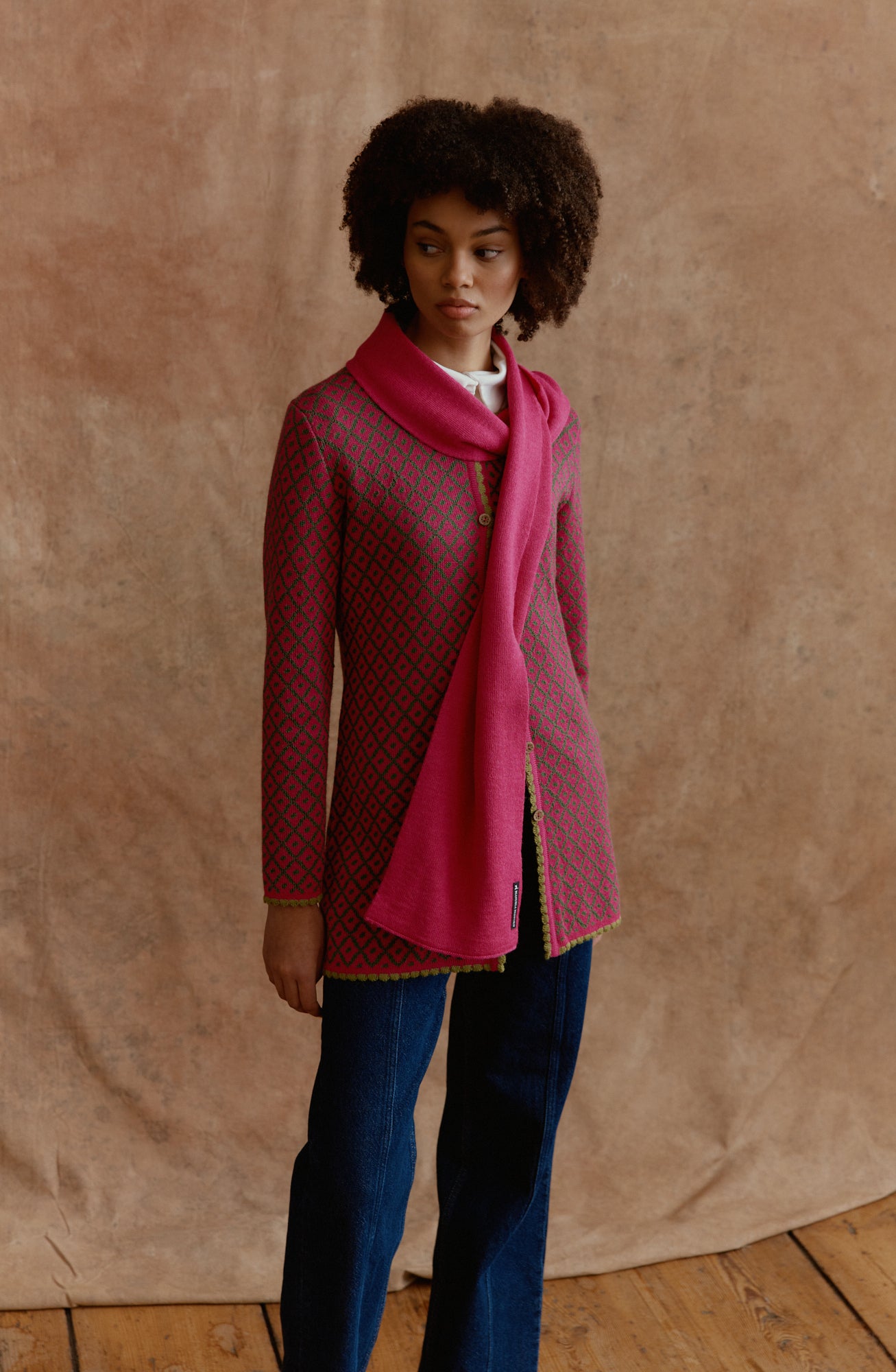 Alpaca cardigan Aura long in fuchsia