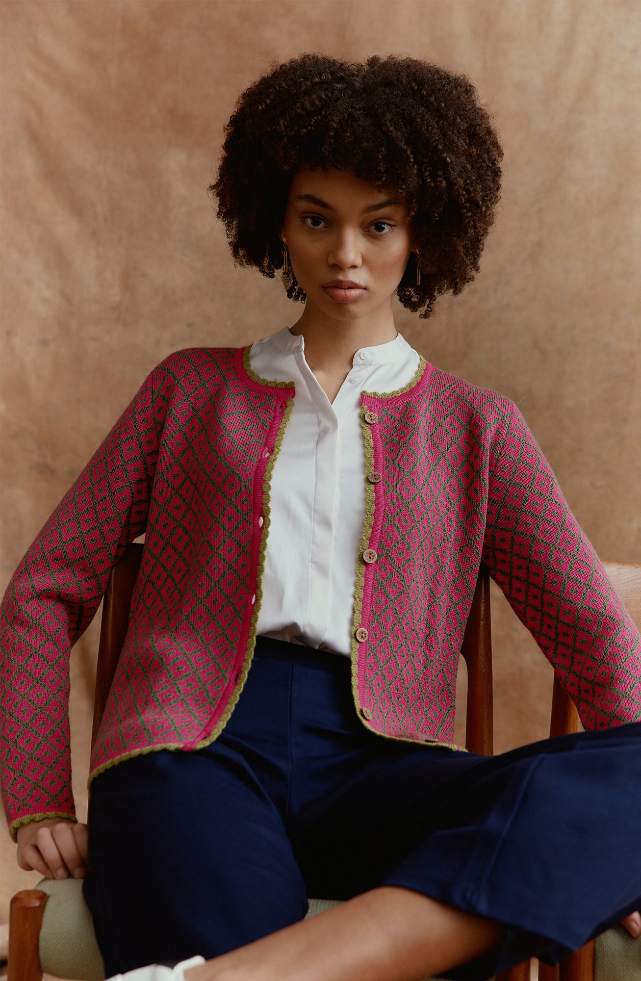 Aura alpaca cardigan in fuchsia