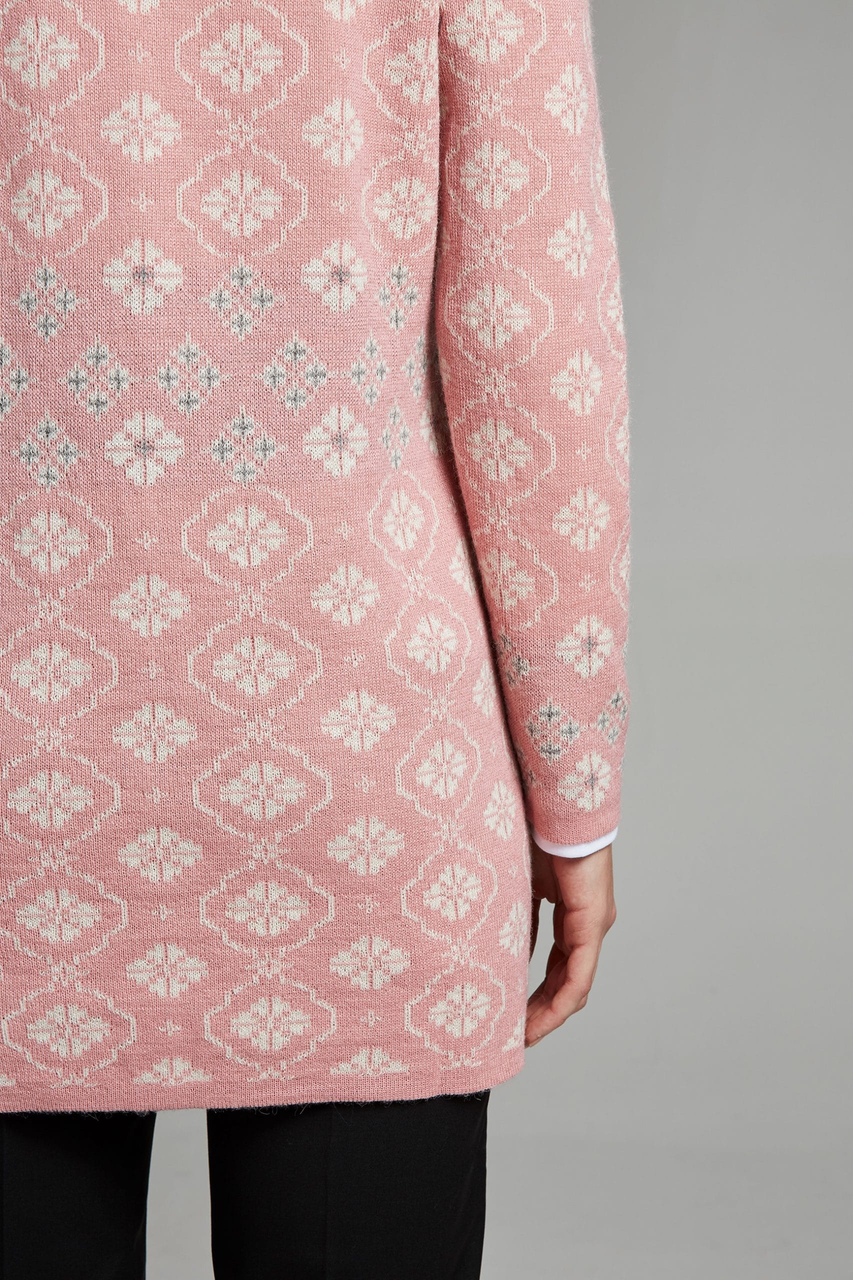 Alpaka Cardigan in langer Passform aus 100% Baby Alpaka