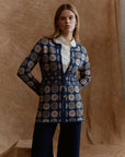 Theresa Jacquard Cardigan in Jeansblau Detailansicht