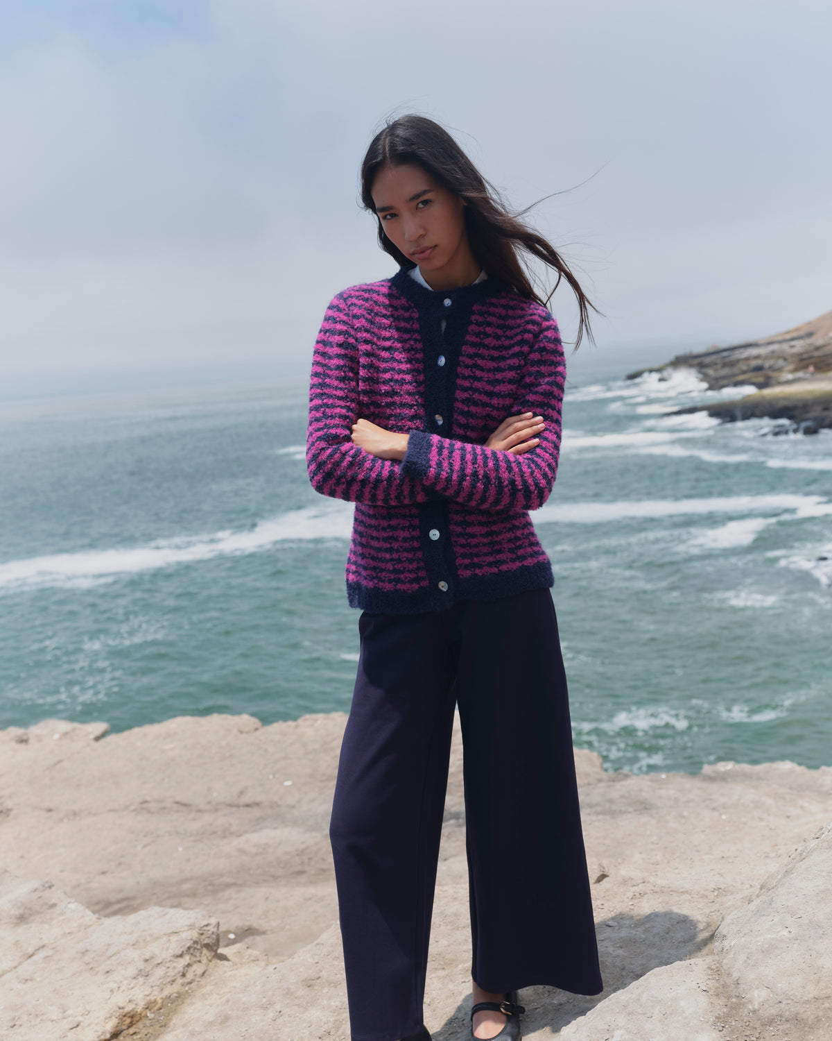 Alpaka Boucle Strickjacke gestreift in Marine Fuchsia