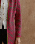 Alpaka Cardigan Aura in lang von Manuela Bedford in Fuchsia