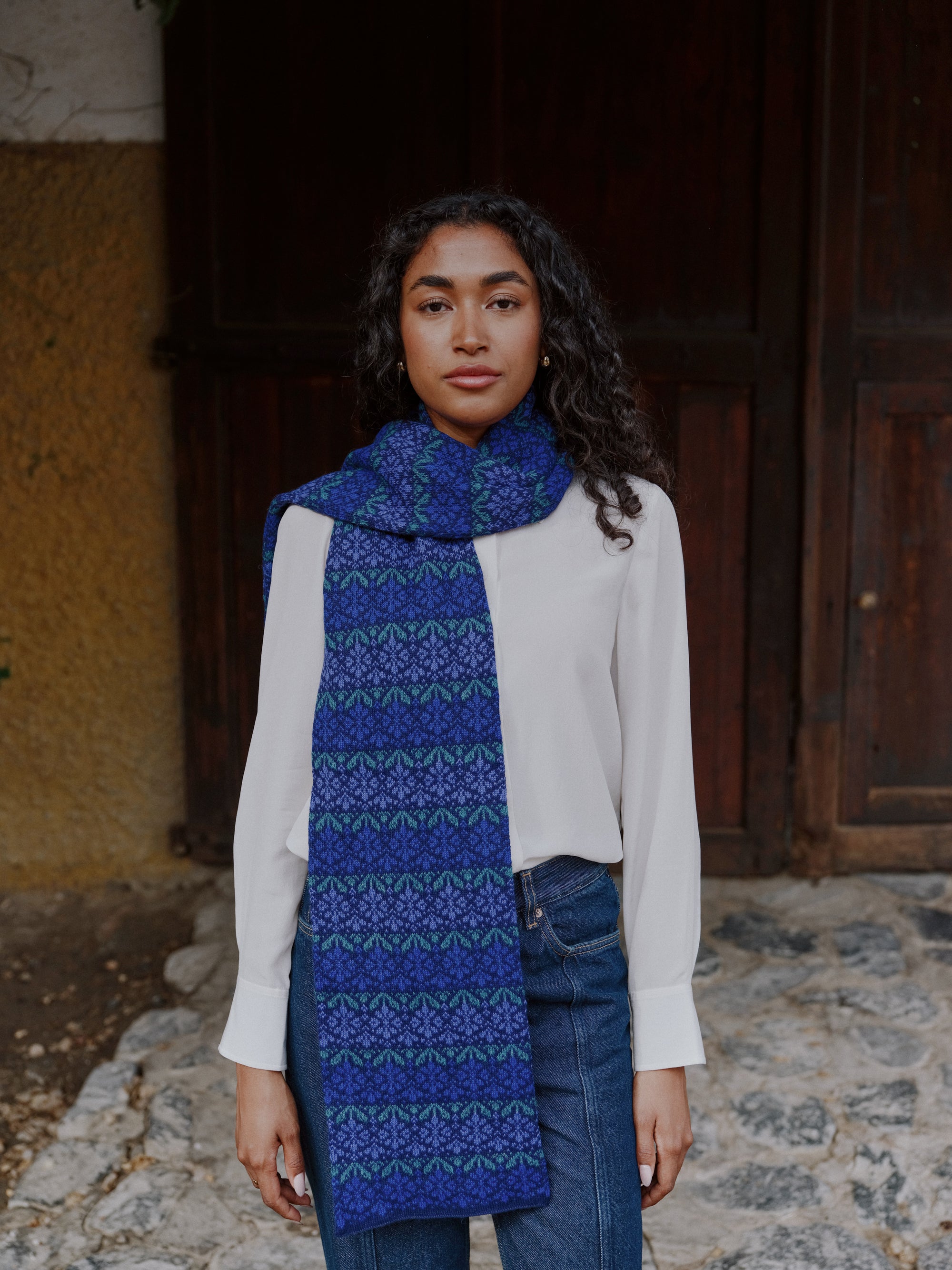 Alpaka Alma Schal in Blau von Manuela Bedford