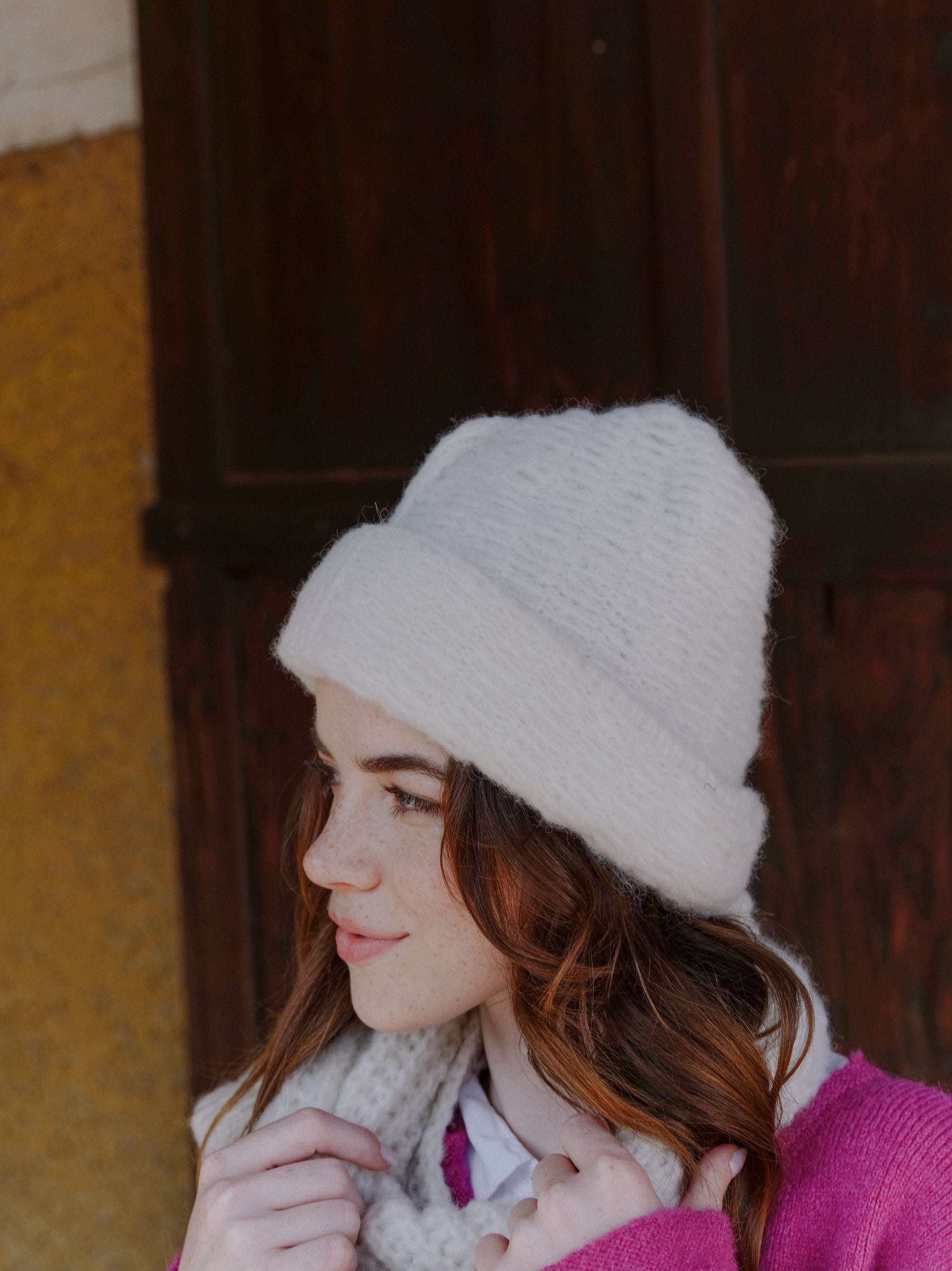Alpaka Beanie in Natur von Manuela Bedford 
