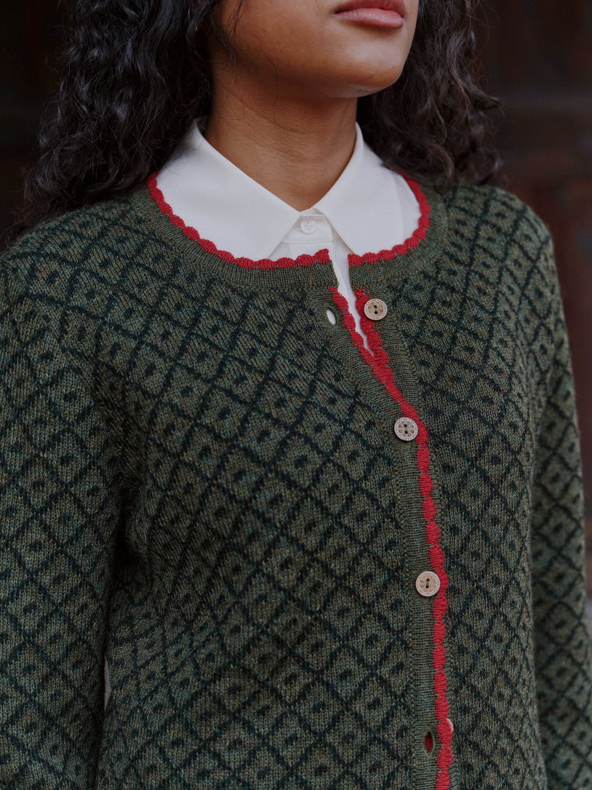 Alpaka Strickjacke in Grün von Manuela Bedford 