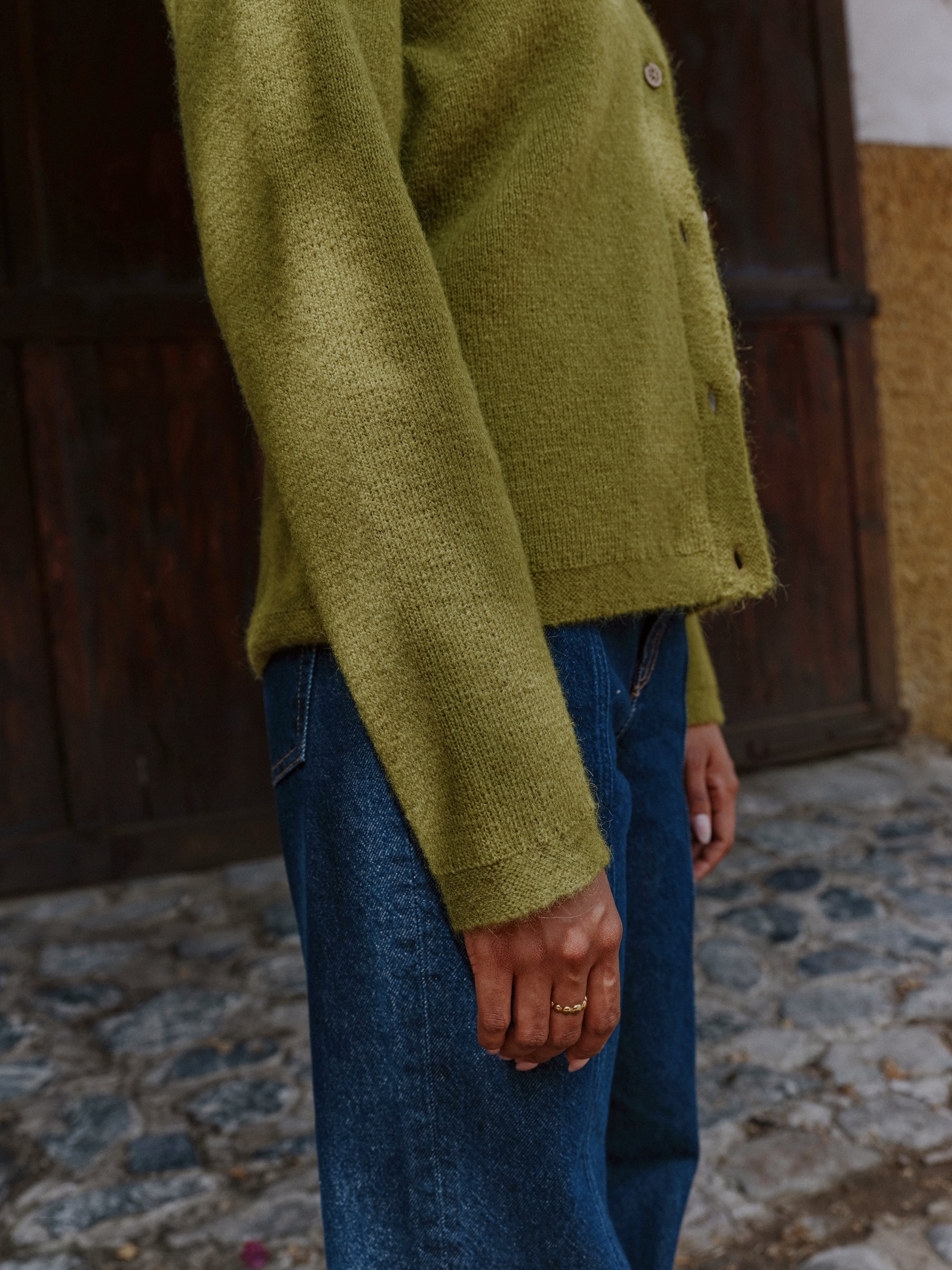 Alpaka Strickjacke in Grün von Manuela Bedford 