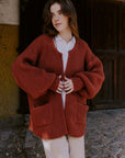 Offene Baby Alpaka Strickjacke in Braun von Manuela Bedford