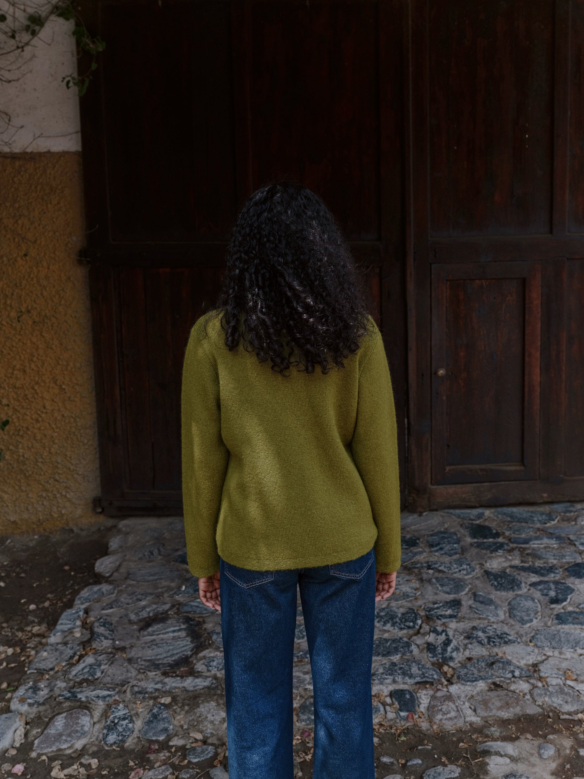 Alpaka Strickjacke in Grün von Manuela Bedford 