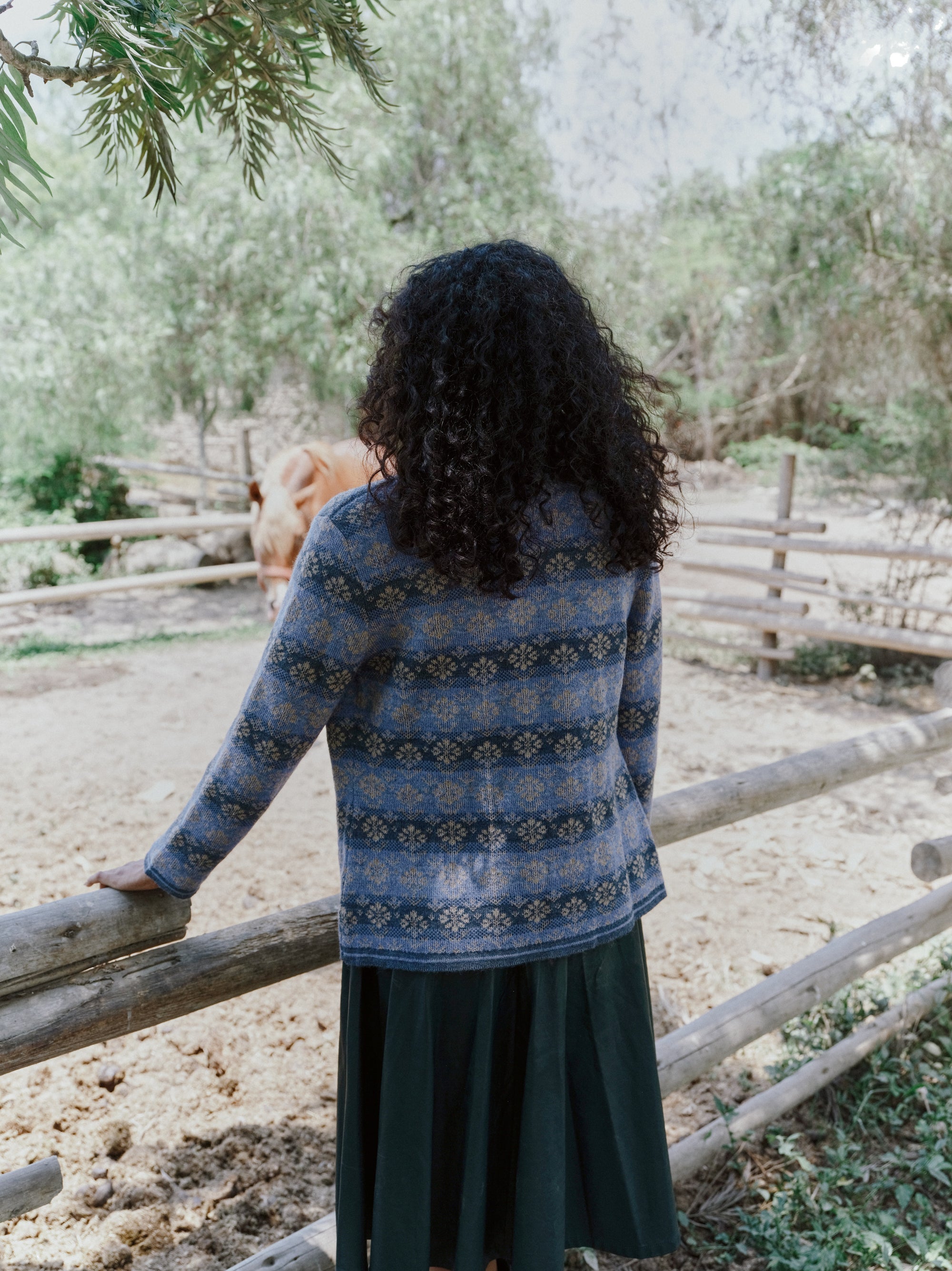 Alpaka Strickjacke in Hellblau von Manuela Bedford 