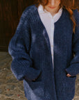 Alpaka Strickjacke in Blau von Manuela Bedford