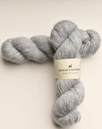 Baby Alpaka Strickgarn von Manuela Bedford in Hell-Blau 