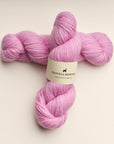 Baby Alpaka Strickgarn von Manuela Bedford in Rosa 