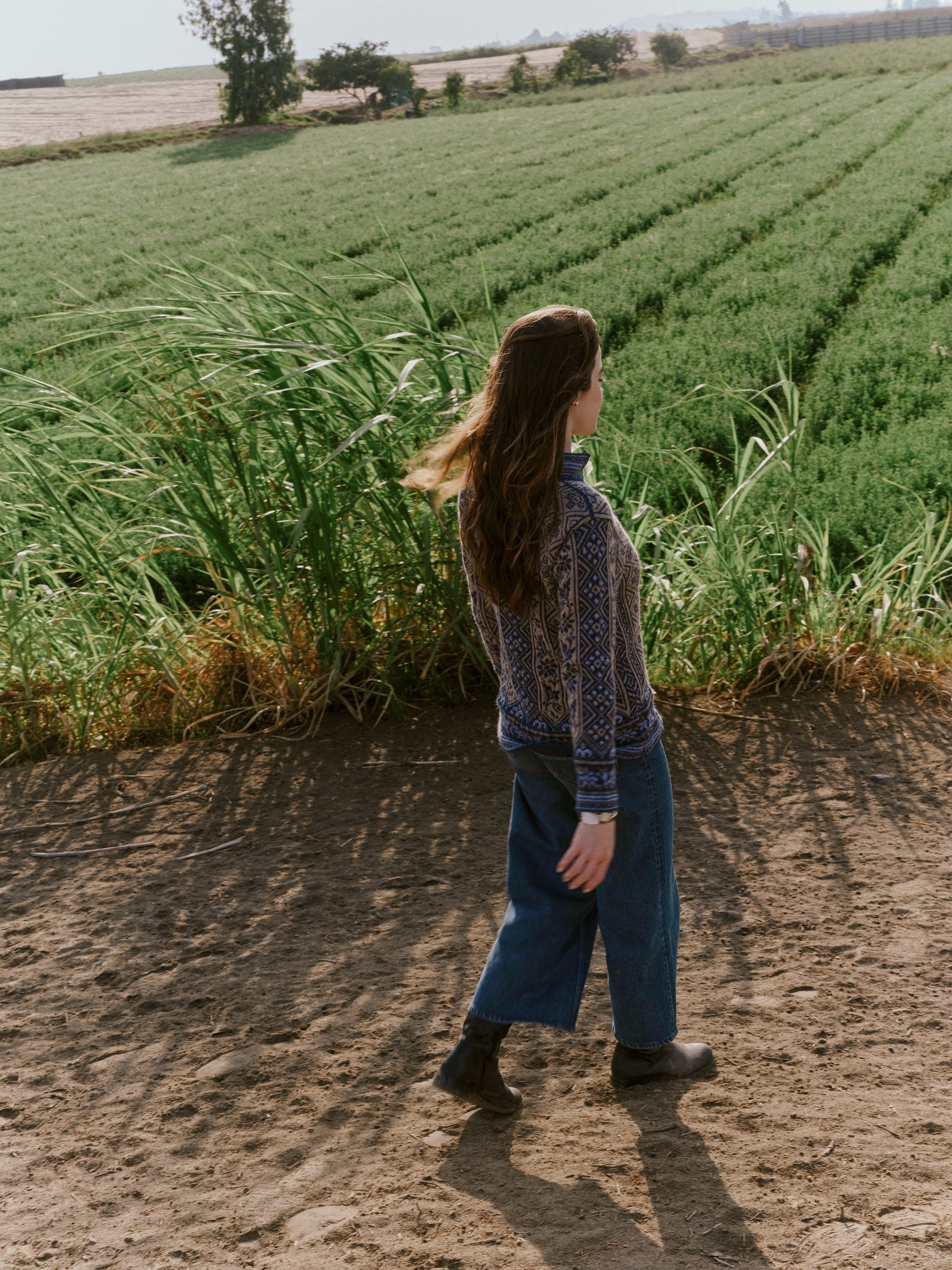 Alpaka Zipper von Manuela Bedford Seitenansicht