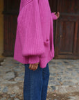Baby Alpaka Strickjacke in Fuchsia von Manuela Bedford