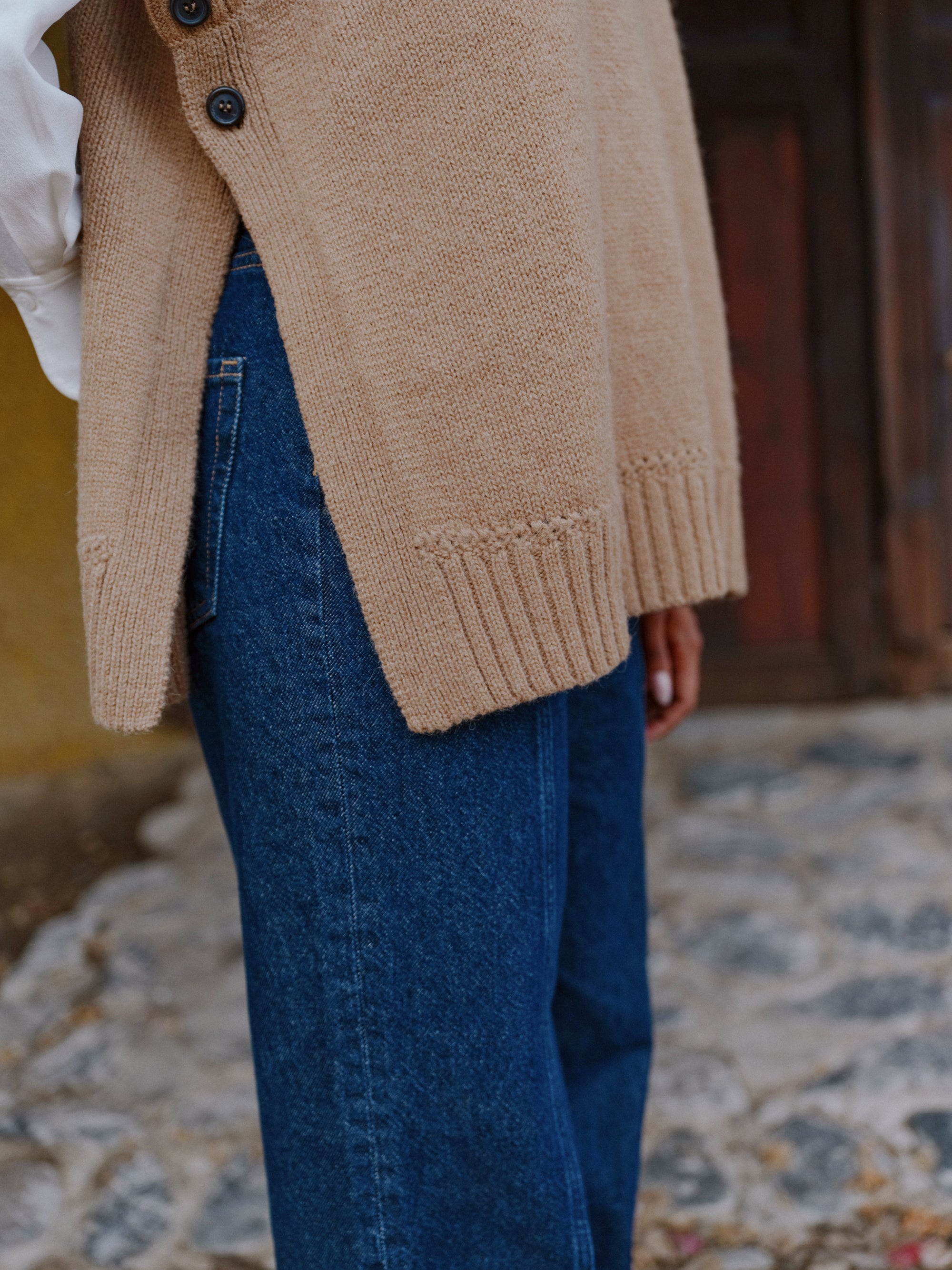 Baby Alpaka Weste mit Rollkragen von Manuela Bedford Schnittansicht