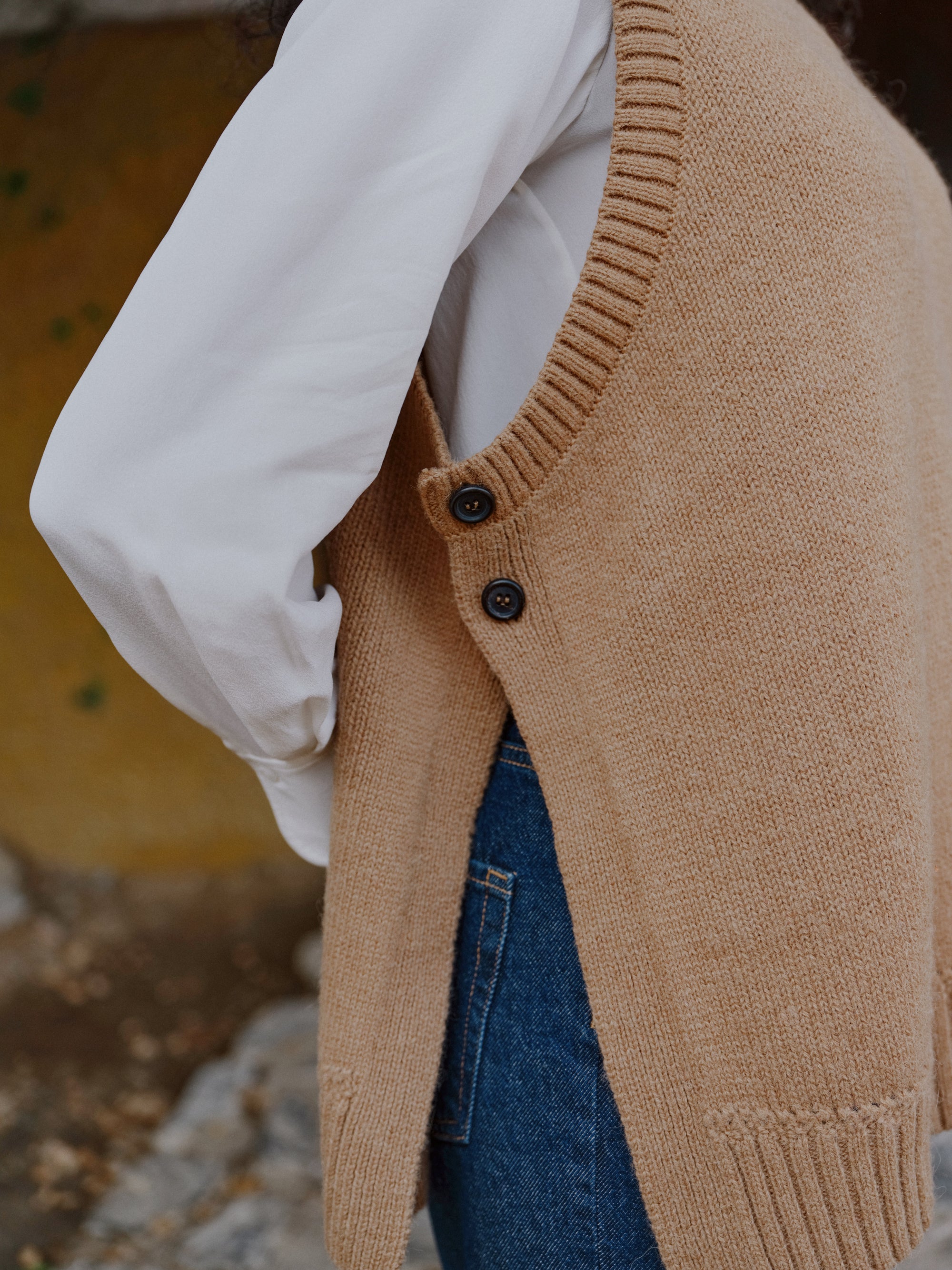 Baby Alpaka Weste mit Rollkragen von Manuela Bedford