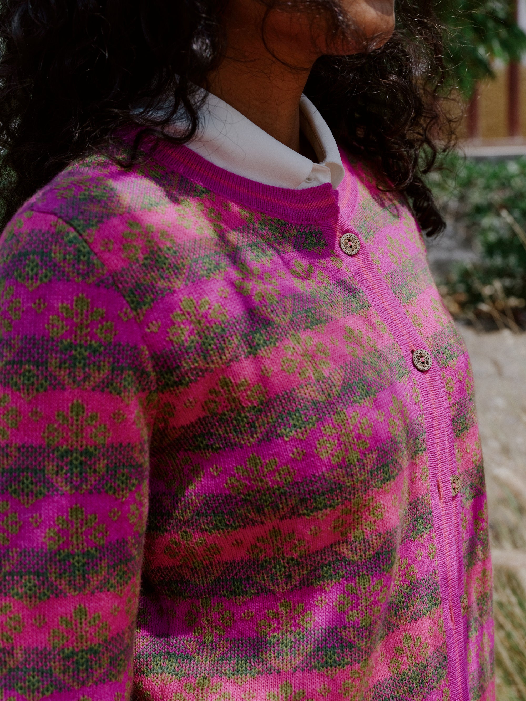 Alpaka Strickjacke Cleo von Manuela Bedford in Fuchsia