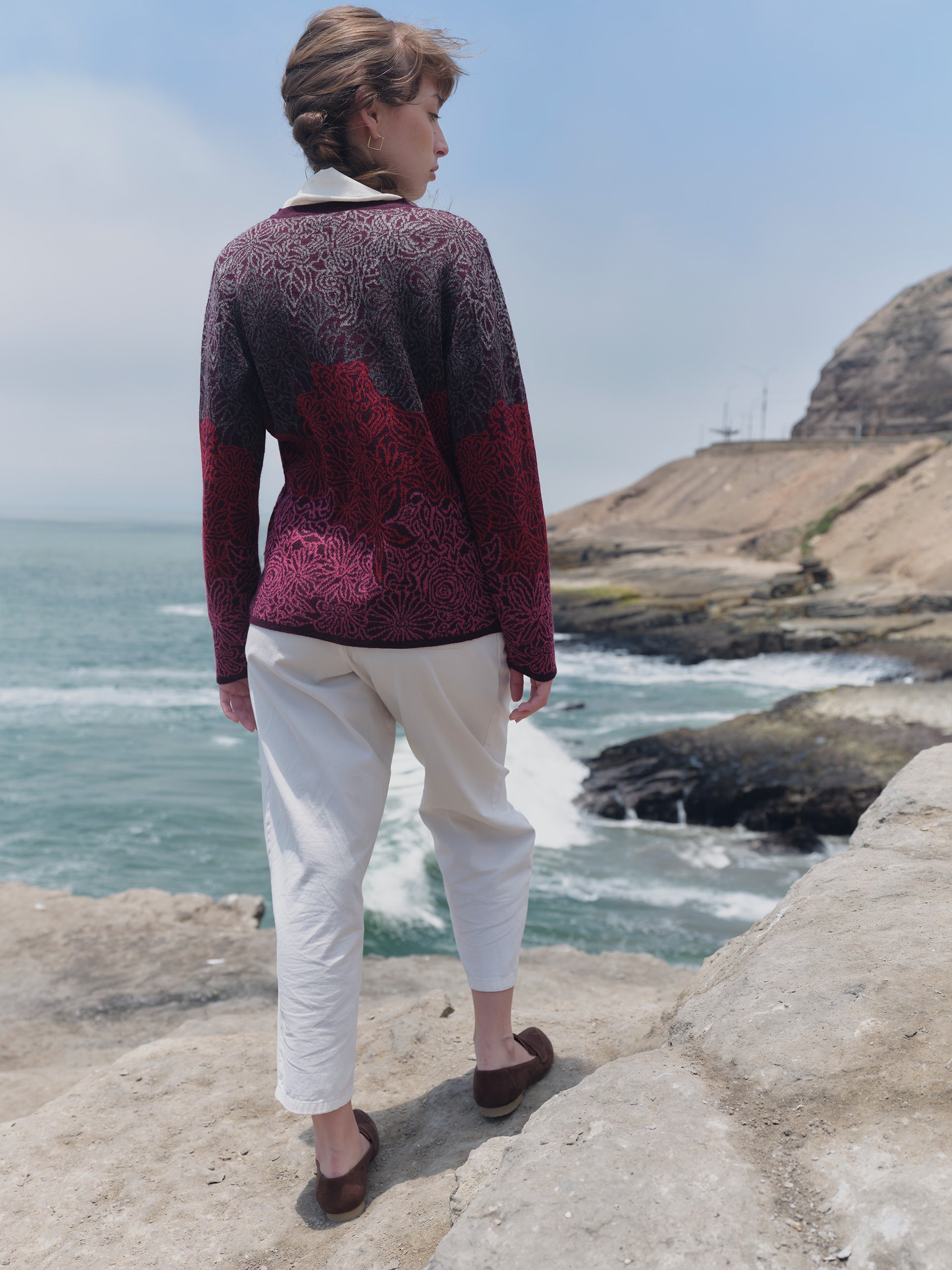 Alpaka Strickjacke JULI in Berry von Manuela Bedford