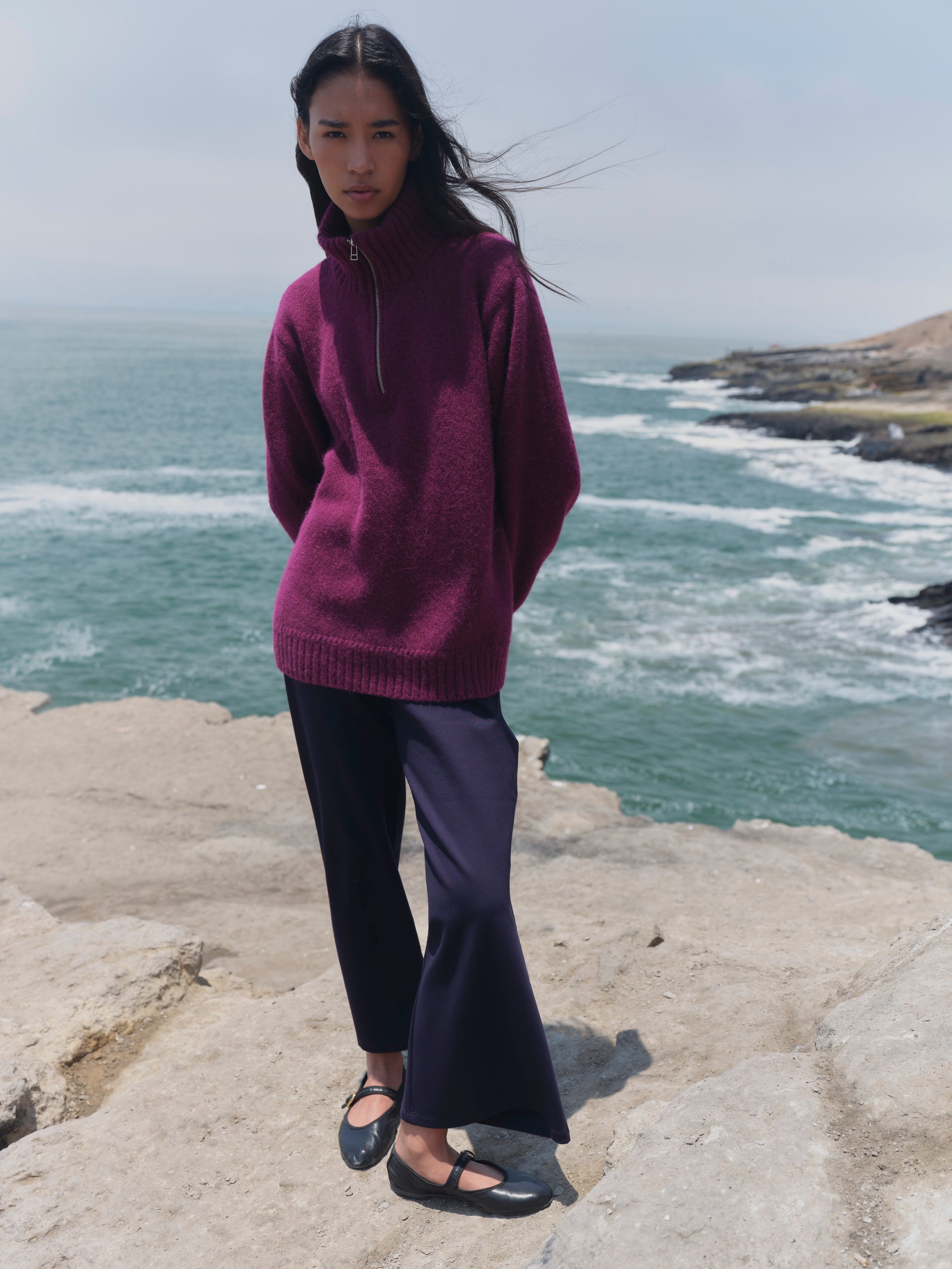 Alpaka Troyer Pullover in Berry von Manuela Bedford