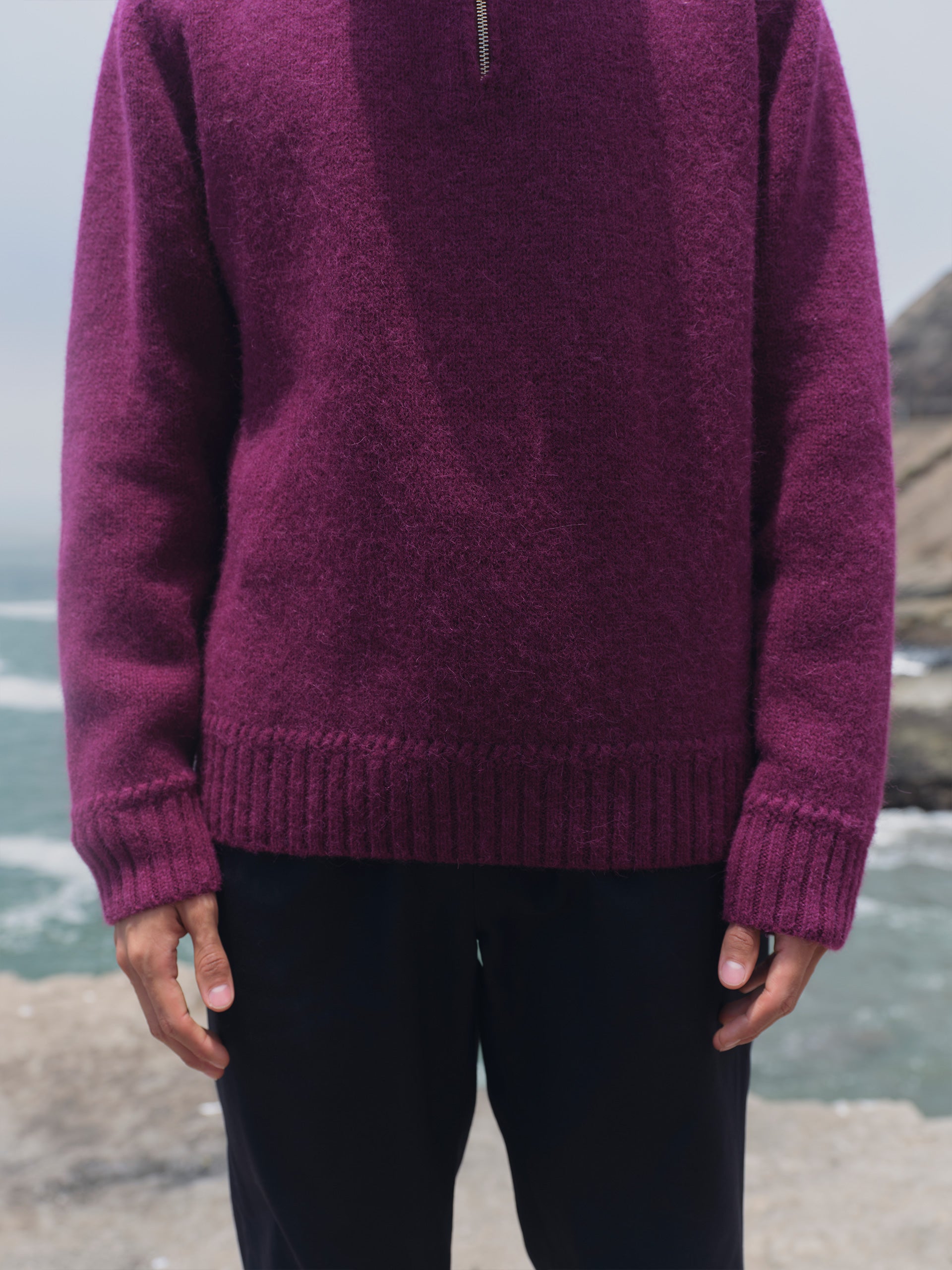 Alpaka Troyer Pullover in Berry von Manuela Bedford