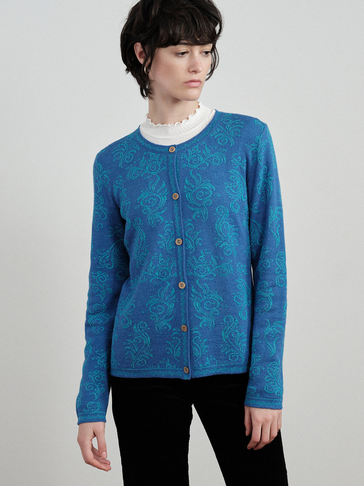 Alpaka Cardigan in Blau von Manuela Bedford