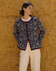 Camila Alpaka Strickjacke in Marine von Manuela Bedford