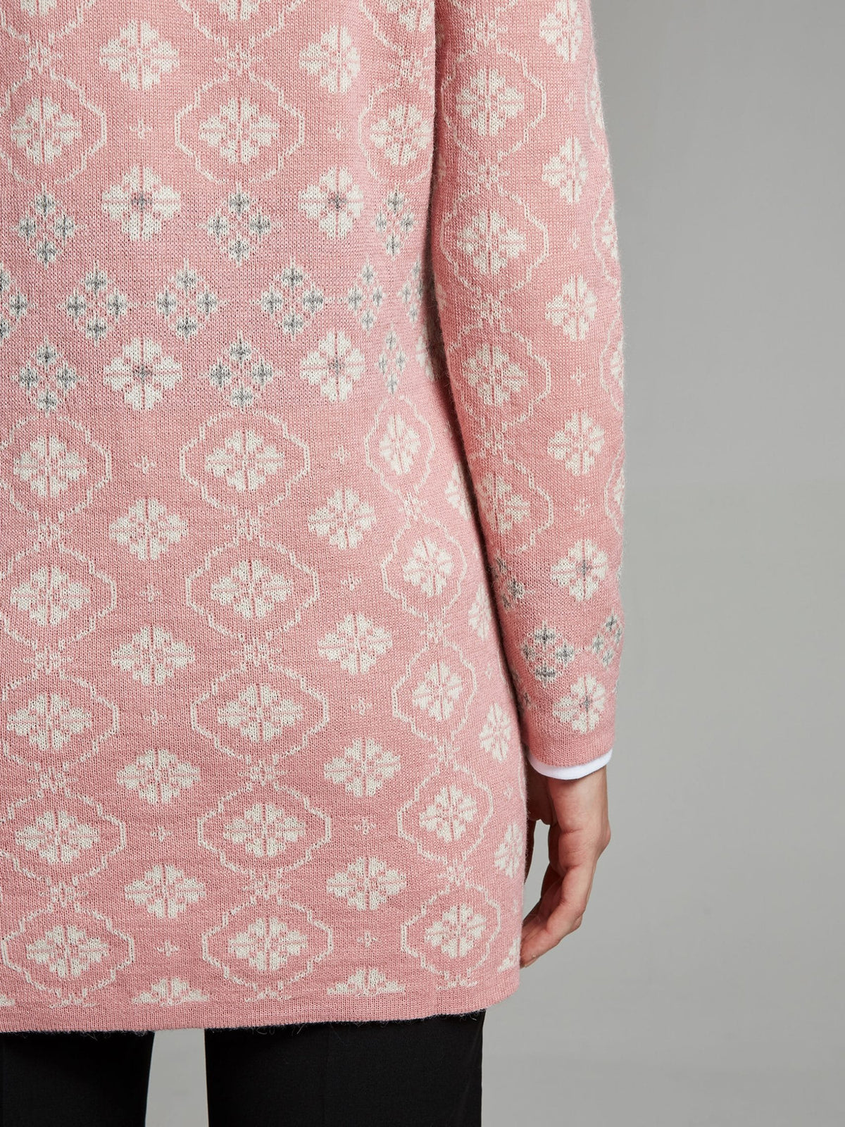 Lange Alpaka Strickjacke aus Baby Alpaka von Manuela Bedford