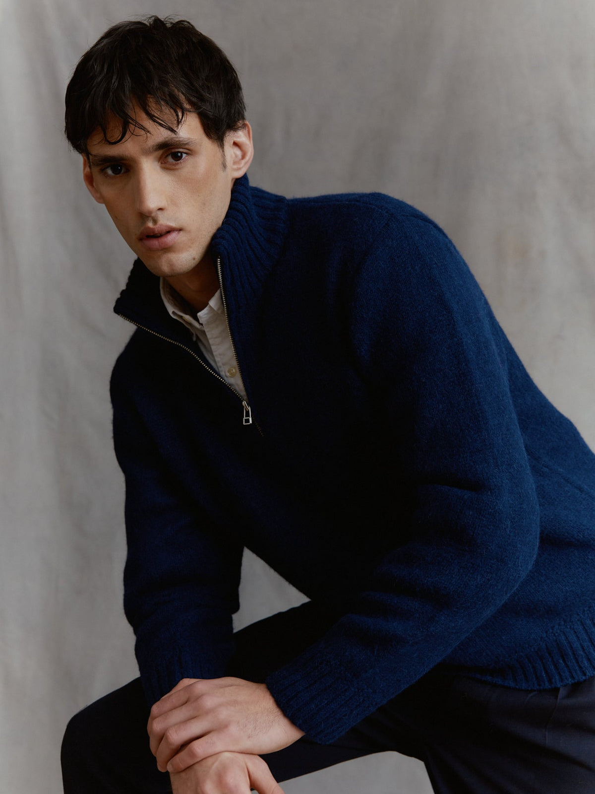 Alpaka Pullover mit Stehkragen in Marine
