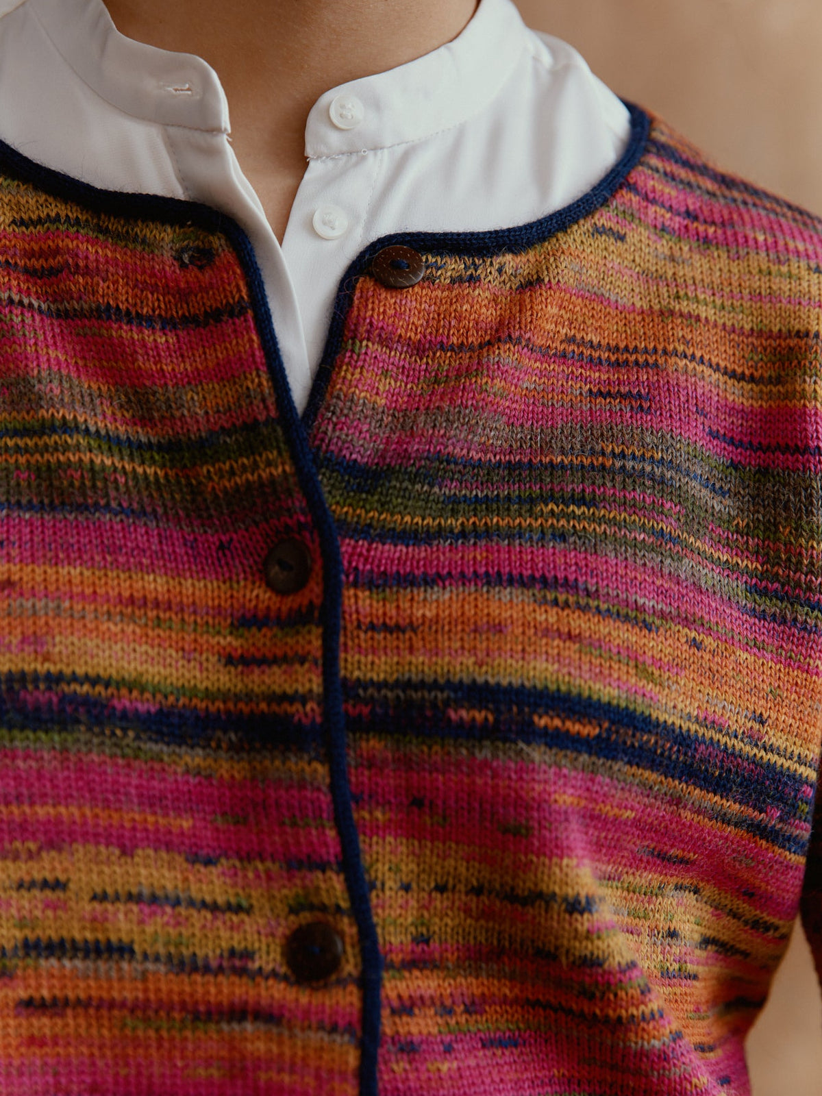 Alpaka Cardigan Pintado Multicolor Detailansicht