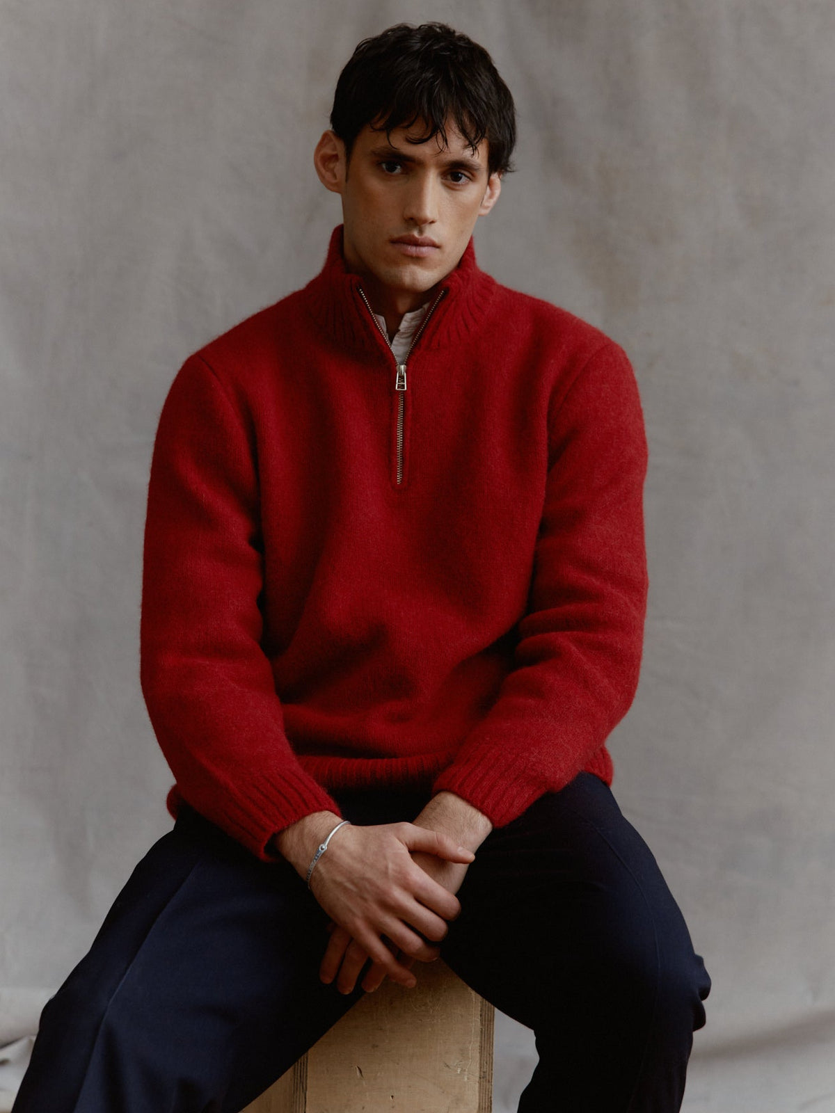 Troyer Pullover aus Alpaka in Rot Detailansicht