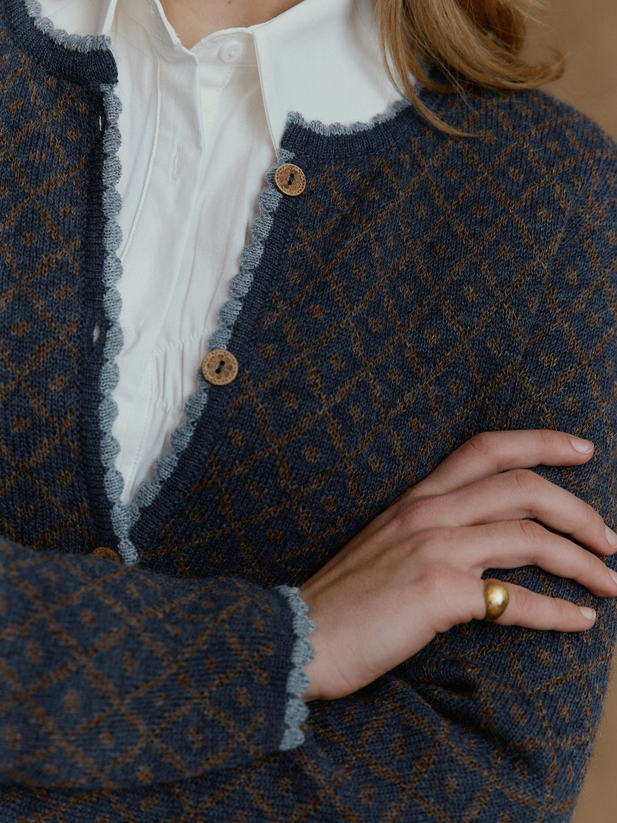 Lange Alpaka Strickjacke Aura in Jeansblau von Manuela Bedford