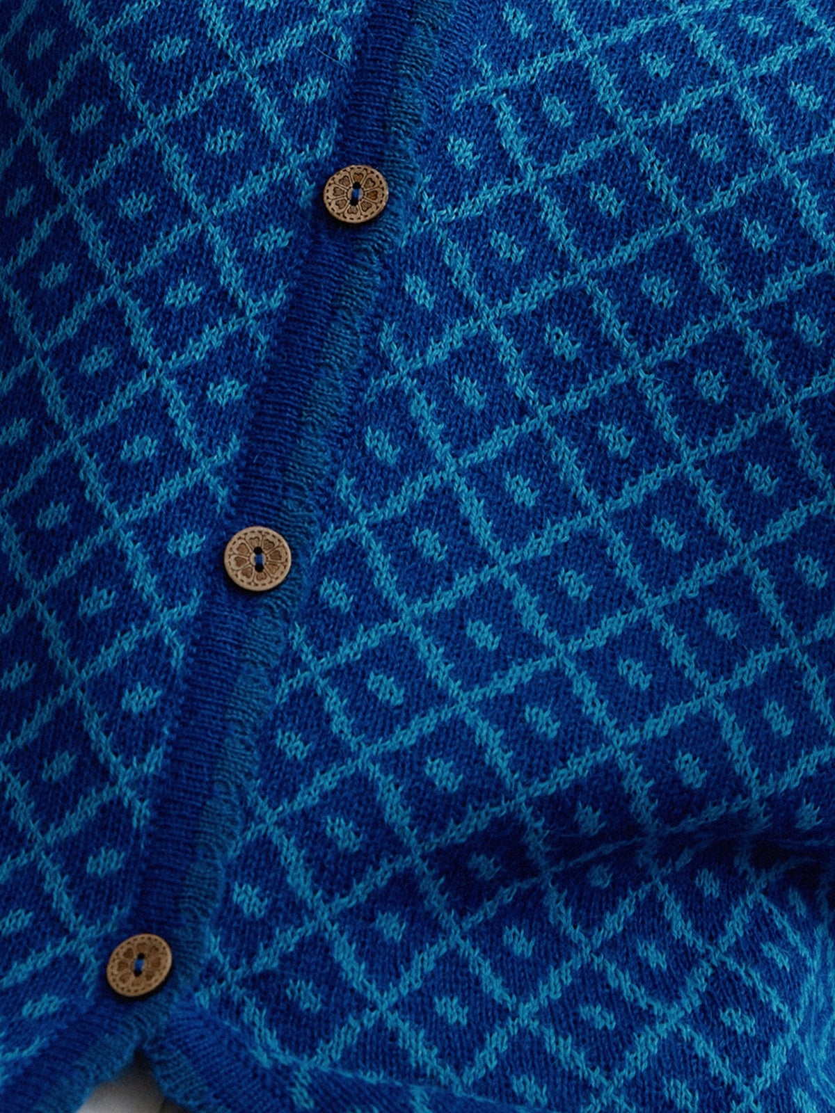 Alpaka Cardigan Aura in Blau von Manuela Bedford