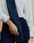 Alpaka Schal in Blau von Manuela Bedford