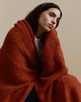 Alpaka Boucle Tagesdecke von Manuela Bedford