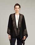 Baby Lama Wende Poncho Detailansicht