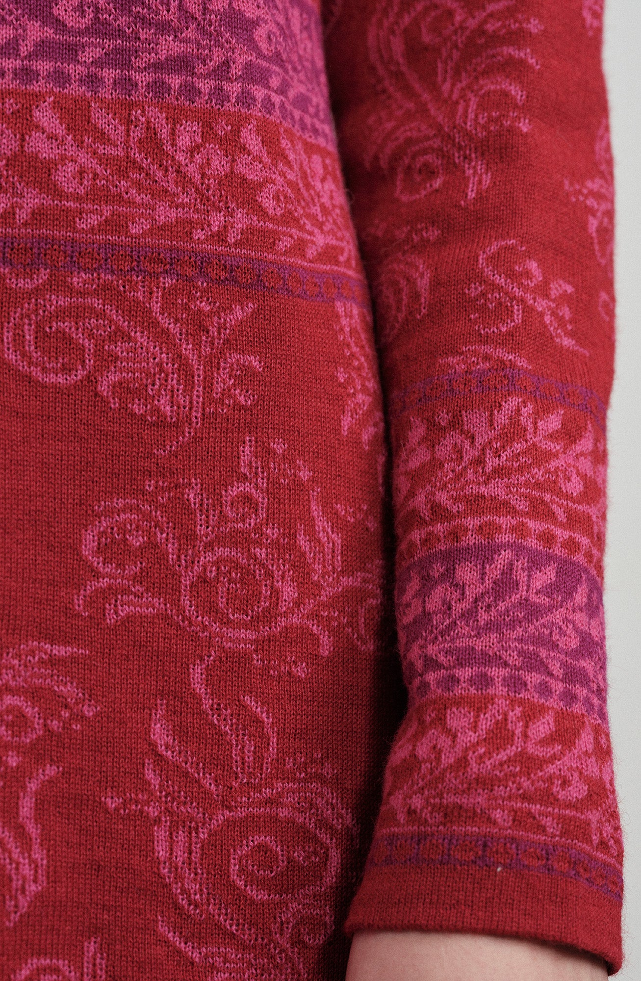 Alpaka Cardigan in Rot von Manuela Bedford