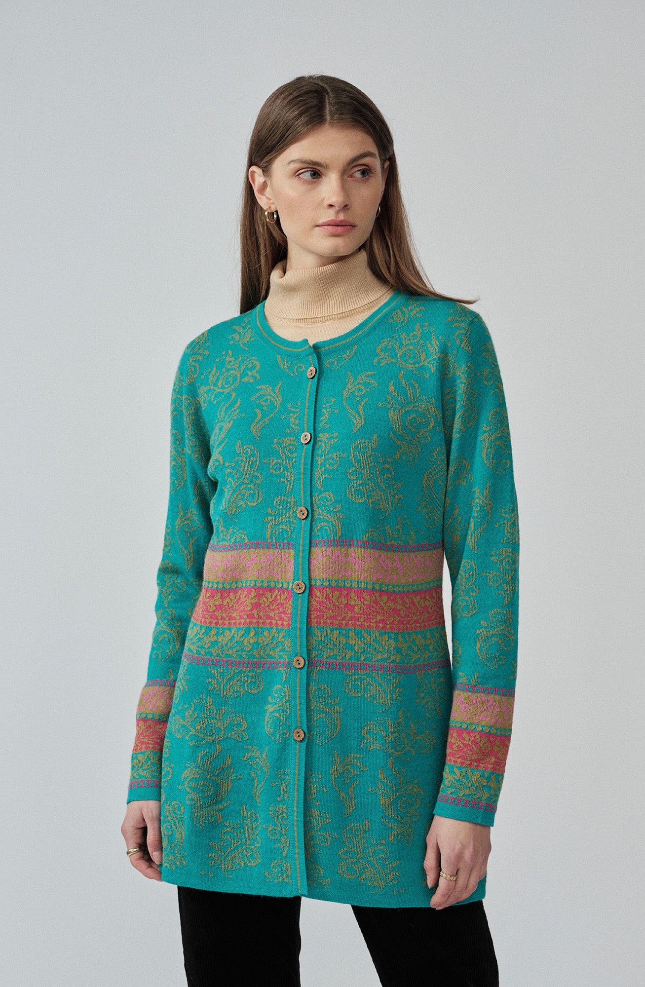 Alpaka Cardigan in Türkis von Manuela Bedford