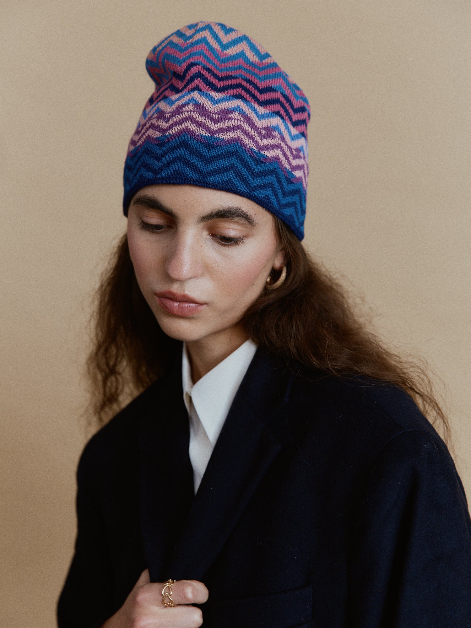 Alpaka Jacquard Mütze Colorin von Manuela Bedford