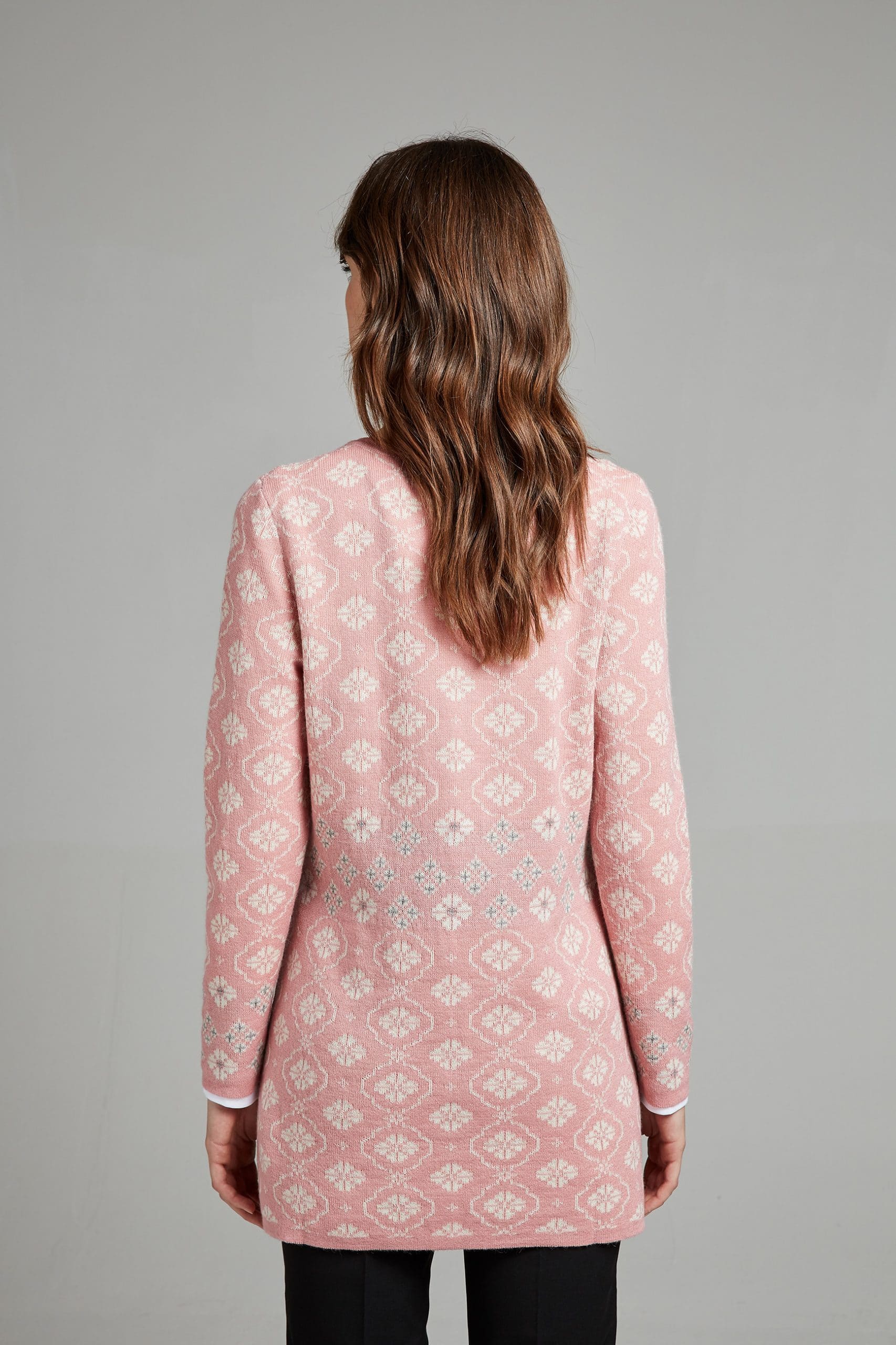 Lange Alpaka Strickjacke aus Baby Alpaka von Manuela Bedford